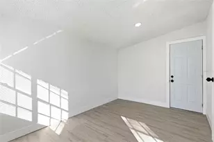 3416 E Jean St, Tampa, FL 33610 - Photo 12