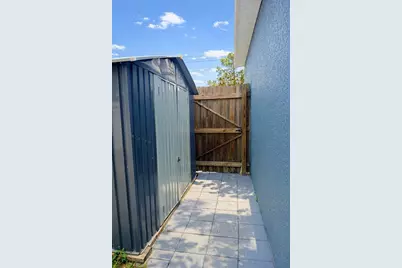 14220 Spring Hill Drive, Spring Hill, FL 34609 - Photo 24