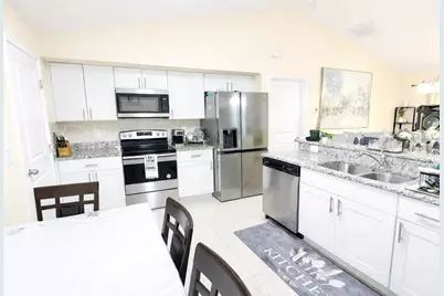 14220 Spring Hill Drive, Spring Hill, FL 34609 - Photo 12