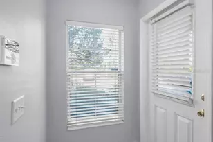 9614 Charlesberg Dr, Tampa, FL 33635 - Photo 4