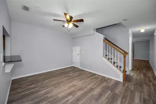 9614 Charlesberg Dr, Tampa, FL 33635 - Photo 10