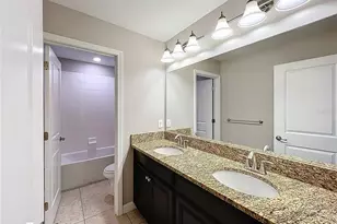 1920 Citrus Lake Ct, Ruskin, FL 33570 - Photo 34