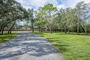 13433 Tommy Tr, Hudson, FL 34669 - Photo 36