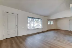 1000 39th Ave NE, Saint Petersburg, FL 33703 - Photo 8