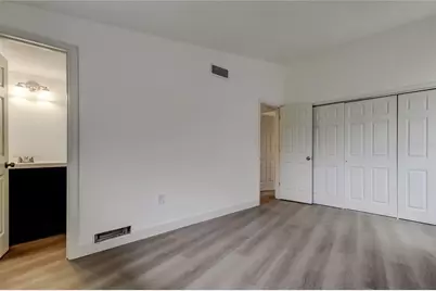 1000 39th Avenue NE, Saint Petersburg, FL 33703 - Photo 14