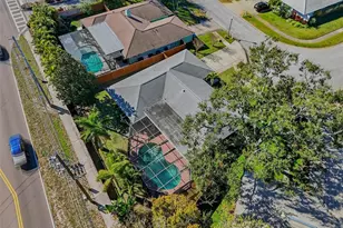 10099 Linden Pl Dr, Seminole, FL 33776 - Photo 42