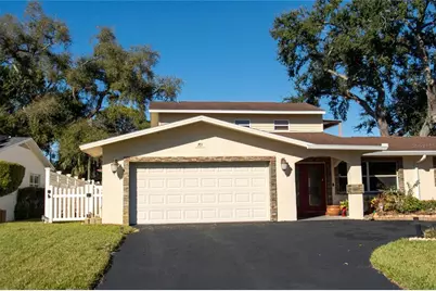 701 58th Avenue S, Saint Petersburg, FL 33705 - Photo 4