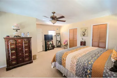 701 58th Avenue S, Saint Petersburg, FL 33705 - Photo 56