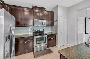 4407 Sweet Cinnamon Ct, Riverview, FL 33578 - Photo 4