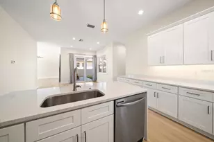 14723 Sunset Dr, Largo, FL 33774 - Photo 18