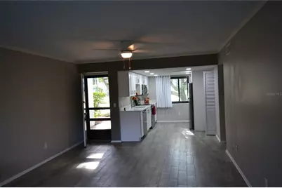 135 W Cypress Court, Oldsmar, FL 34677 - Photo 4