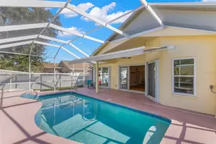 738 N Lake Blvd, Tarpon Springs, FL 34689 - Photo 26