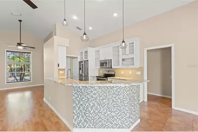 738 N Lake Boulevard, Tarpon Springs, FL 34689 - Photo 10