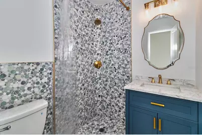 451 Palm Island NE, Clearwater Beach, FL 33767 - Photo 18