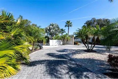 20300 Leonard Road #39, Lutz, FL 33558 - Photo 10