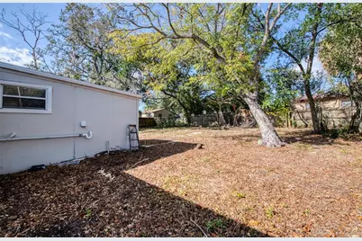 1516 E Waters Avenue, Tampa, FL 33604 - Photo 22