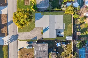 3301 70th Ln N, Saint Petersburg, FL 33710 - Photo 28