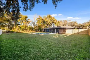 14912 Wedgewood Pl, Tampa, FL 33613 - Photo 48