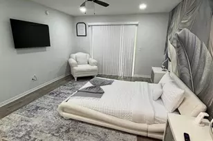 2000 Royal Bay Blvd, Kissimmee, FL 34746 - Photo 14