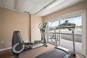 4851 W Gandy Blvd, Tampa, FL 33611 - Photo 54