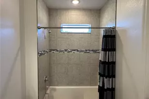 10190 Dolphin Gull Cir, Thonotosassa, FL 33592 - Photo 36