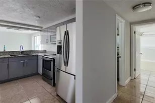 3332 Umber Rd, Holiday, FL 34691 - Photo 4