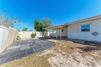 4010 S Lockwood Ridge Road, Sarasota, FL 34231 - Photo 36