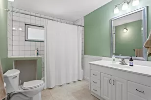 710 34th Ave S, Saint Petersburg, FL 33705 - Photo 14