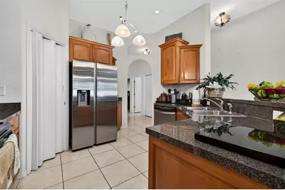 2873 52nd Avenue S, Saint Petersburg, FL 33712 - Photo 8