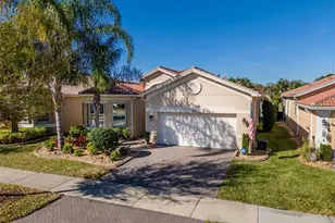 4912 Grand Banks Dr, Wimauma, FL 33598 - Photo 4