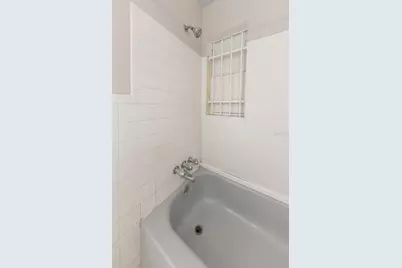 2423 Auburn Street S, Saint Petersburg, FL 33712 - Photo 18