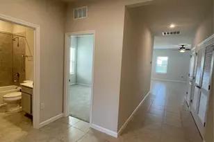 6800 Pebblebrooke Wy, Zephyrhills, FL 33541 - Photo 8