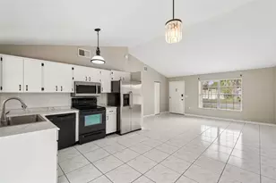 3642 McCloud St, New Port Richey, FL 34655 - Photo 6