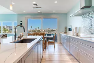 208 171st Ave E, North Redington Beach, FL 33708 - Photo 16