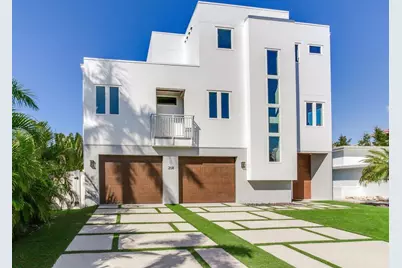 208 171st Avenue E, North Redington Beach, FL 33708 - Photo 2