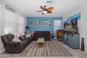 11415 Crowne Pointe St, New Port Richey, FL 34654 - Photo 18