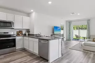 438 Warm Heron Pl, Ruskin, FL 33570 - Photo 16