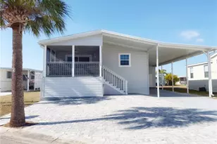 124 E St Annes Cir, Apollo Beach, FL 33572 - Photo 1