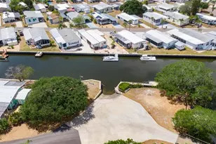 124 E St Annes Cir, Apollo Beach, FL 33572 - Photo 24