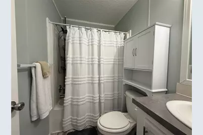 124 E Saint Annes Circle, Apollo Beach, FL 33572 - Photo 16