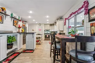 1410 Viola Dr, Brandon, FL 33511 - Photo 16