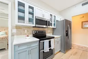 960 Cooper St, Venice, FL 34285 - Photo 10