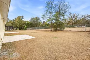 729/731 Sunbright Dr, Seffner, FL 33584 - Photo 40