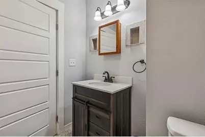 1512 26th Avenue E, Tampa, FL 33605 - Photo 6