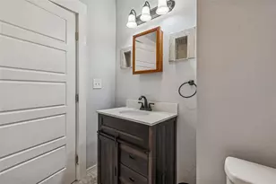 1512 26th Ave E, Tampa, FL 33605 - Photo 6