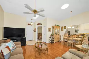 8202 Leafy Ct, Port Richey, FL 34668 - Photo 12