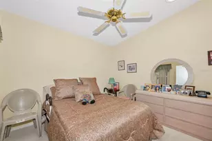 8202 Leafy Ct, Port Richey, FL 34668 - Photo 30