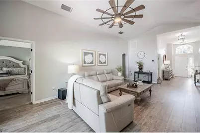 2524 Siena Way, Valrico, FL 33596 - Photo 6