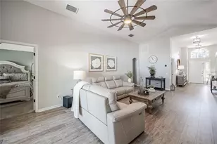 2524 Siena Way, Valrico, FL 33596 - Photo 6