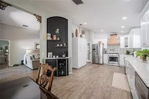 2524 Siena Way, Valrico, FL 33596 - Photo 14